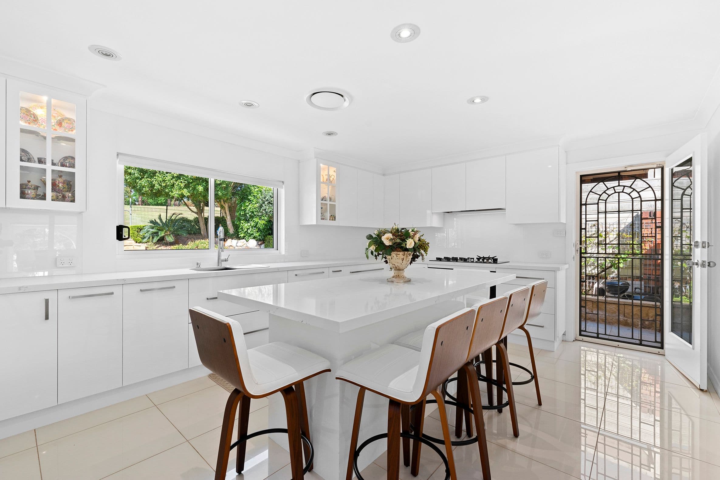 9 Magnolia Avenue, Baulkham Hills NSW 2153, Baulkham Hills - Thumbnail 4