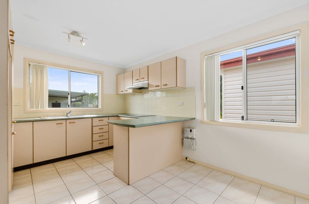 50 Melaleuca Crescent, Kanahooka - Thumbnail 3