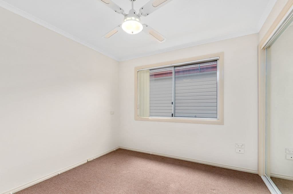 50 Melaleuca Crescent, Kanahooka - Thumbnail 7