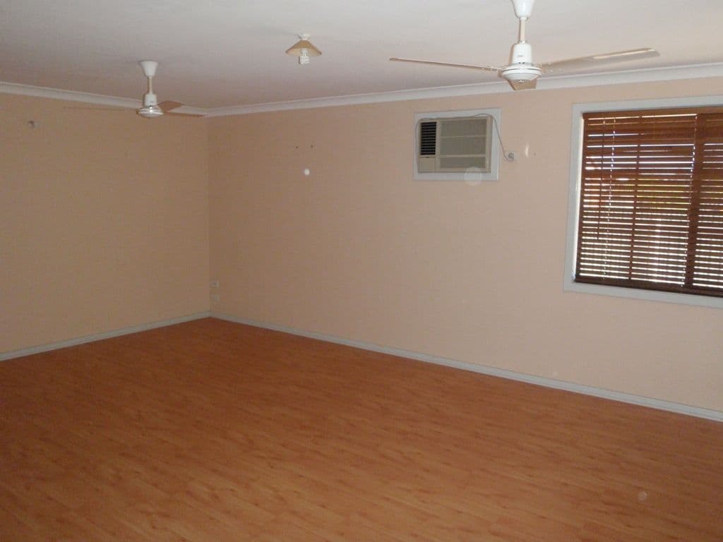 90 William Street, CARNARVON WA 6701, East Carnarvon - Thumbnail 4
