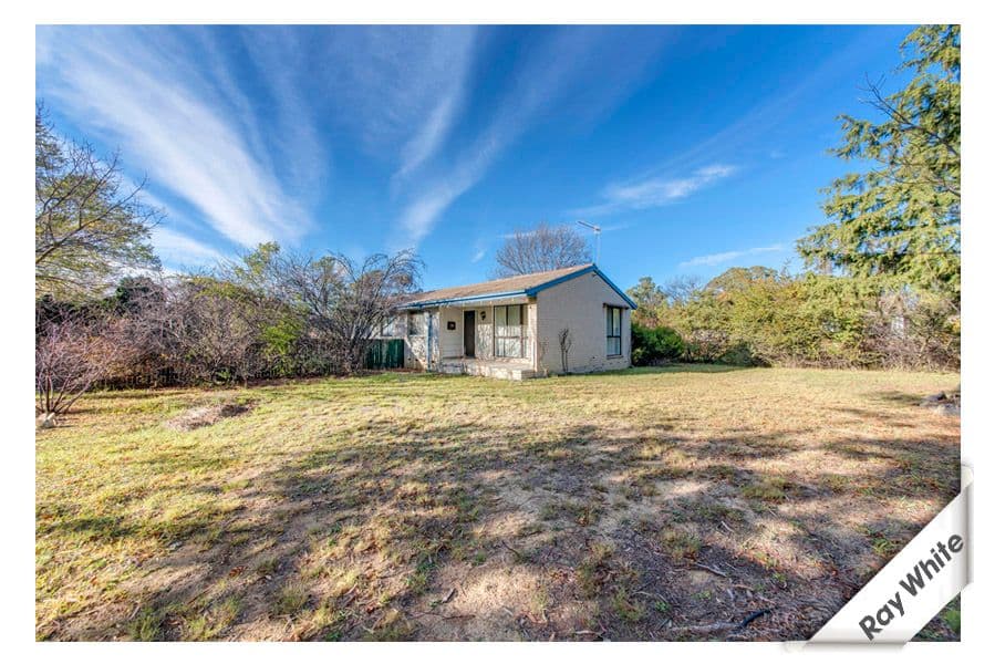 54 Bosworth Circuit, Kambah ACT 2902, Kambah - Thumbnail 2