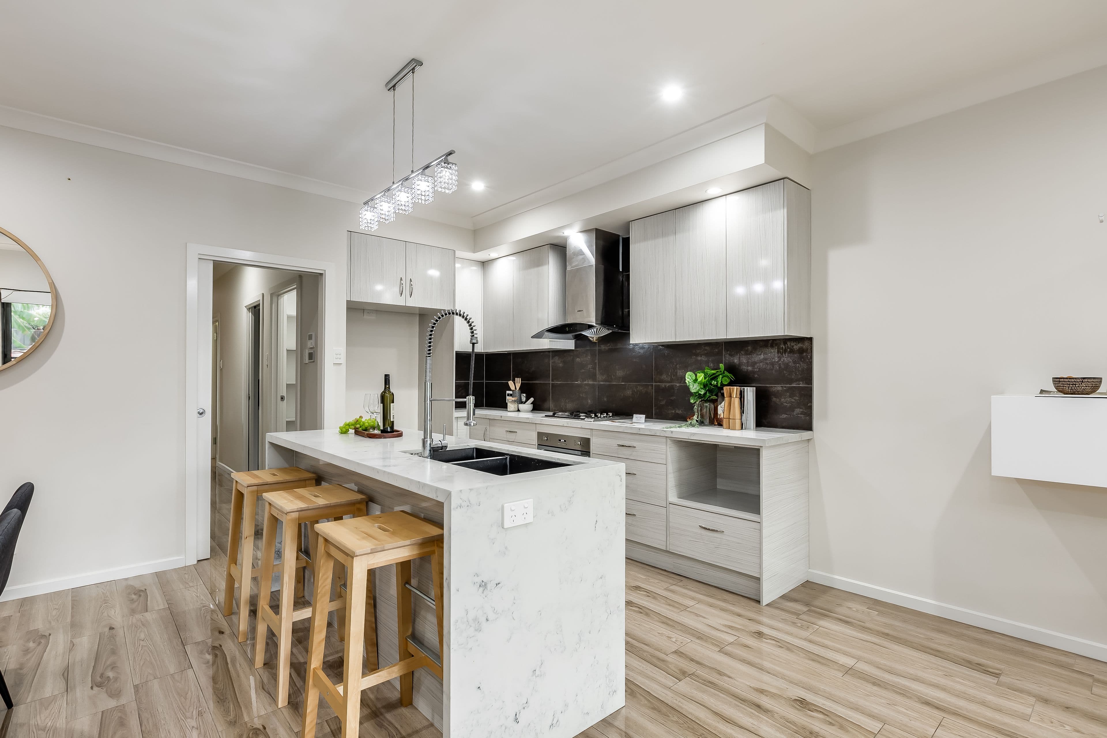 43 Dwyer Road, Oaklands Park SA 5046, Oaklands Park - Thumbnail 2