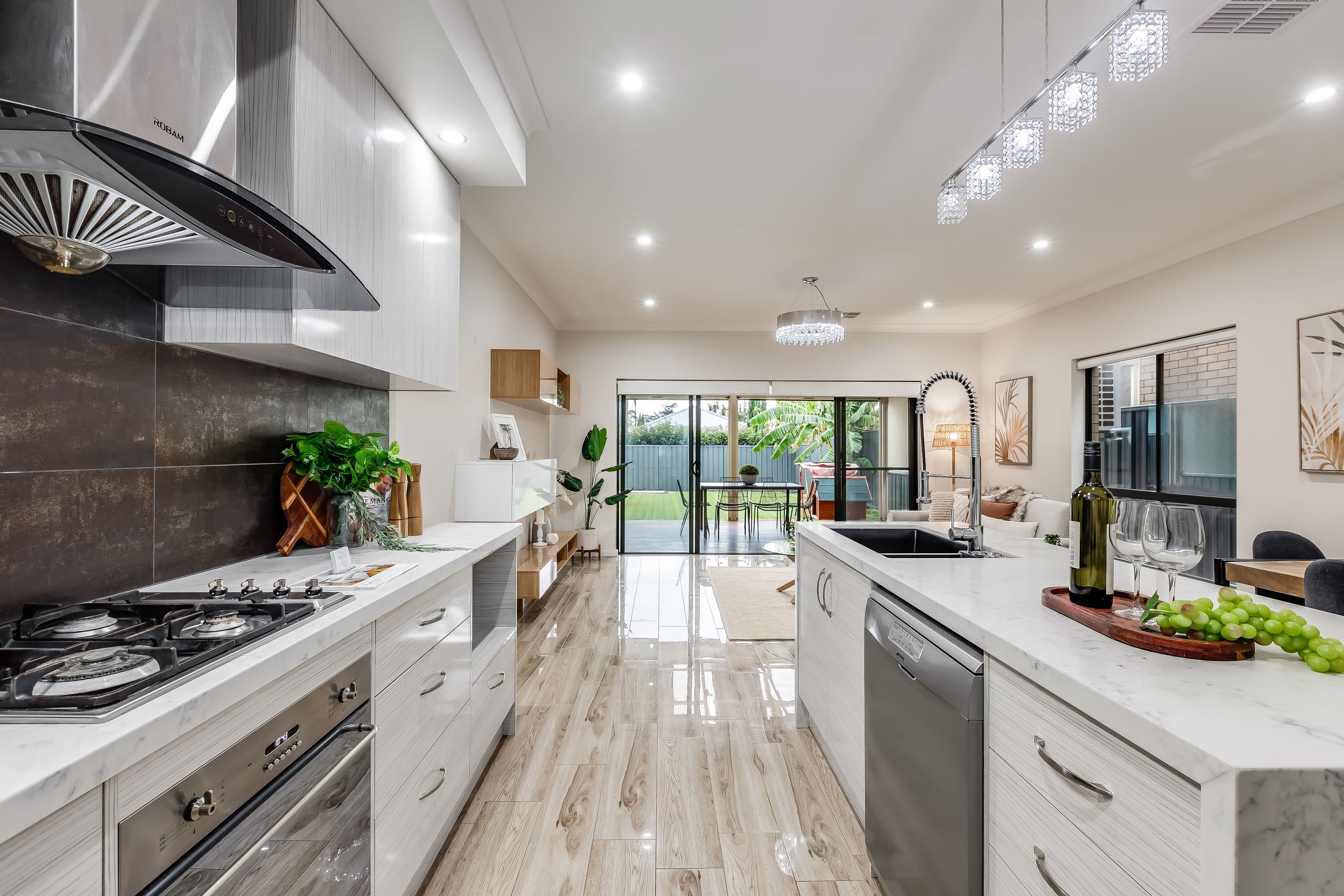 43 Dwyer Road, Oaklands Park SA 5046, Oaklands Park - Thumbnail 4