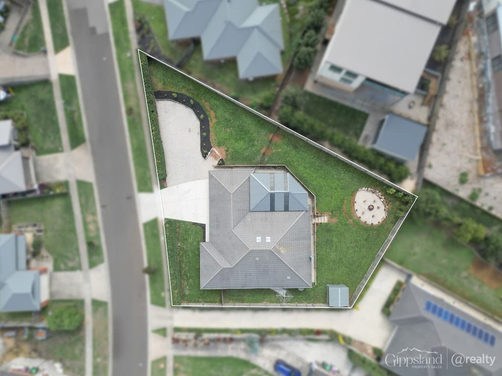 13 Bladen Street, Warragul, VIC, 3820, Warragul - Thumbnail 3