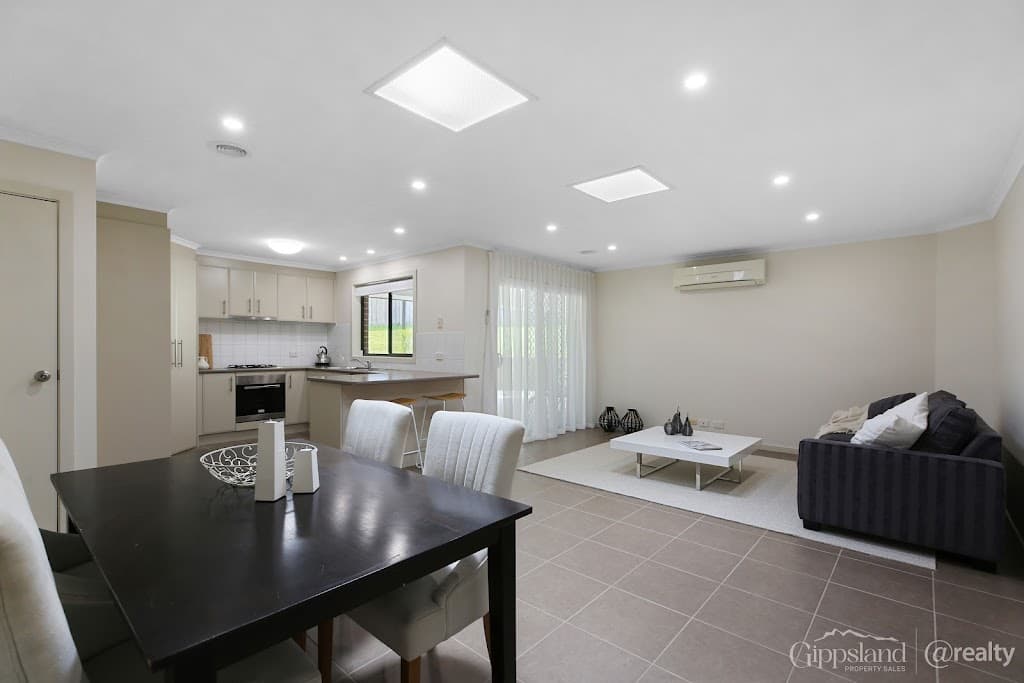 13 Bladen Street, Warragul, VIC, 3820, Warragul - Thumbnail 6