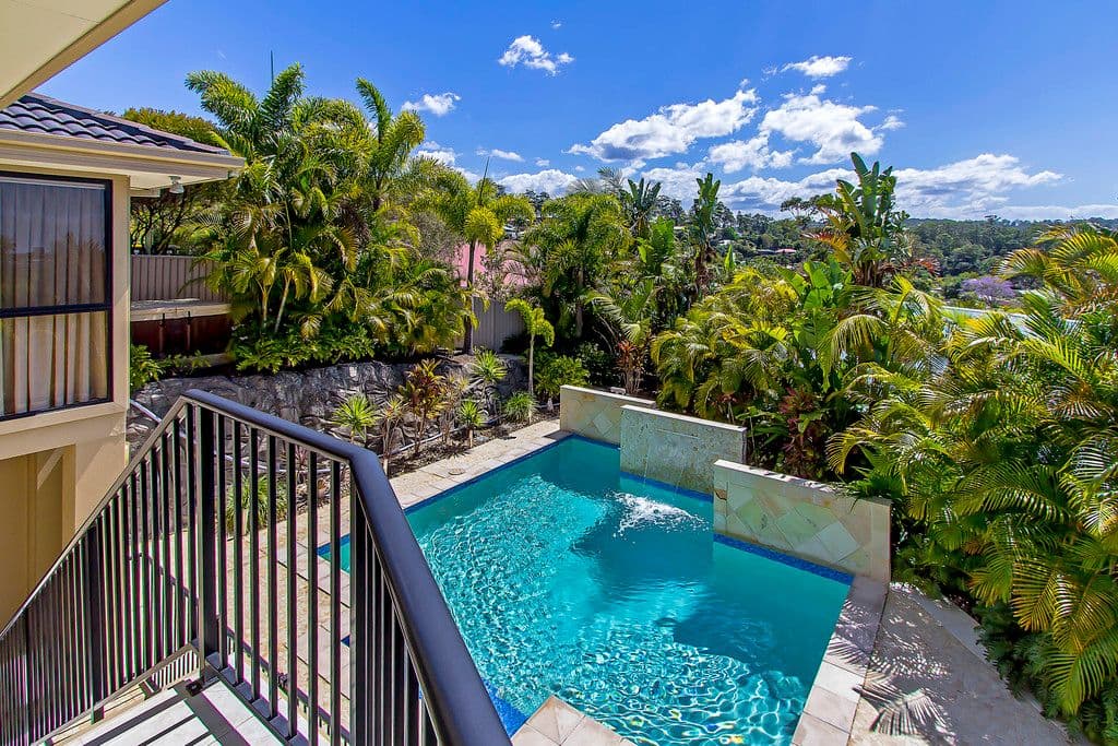 11 Kukulies Court, CURRUMBIN WATERS QLD 4223, Currumbin Waters - Thumbnail 2