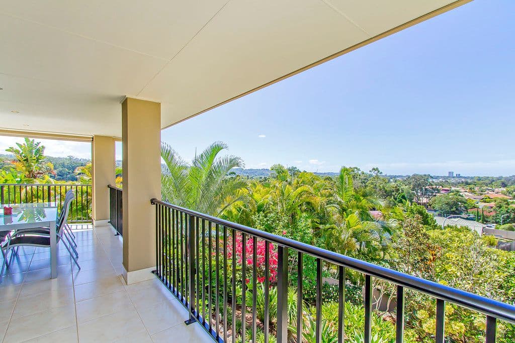 11 Kukulies Court, CURRUMBIN WATERS QLD 4223, Currumbin Waters - Thumbnail 3