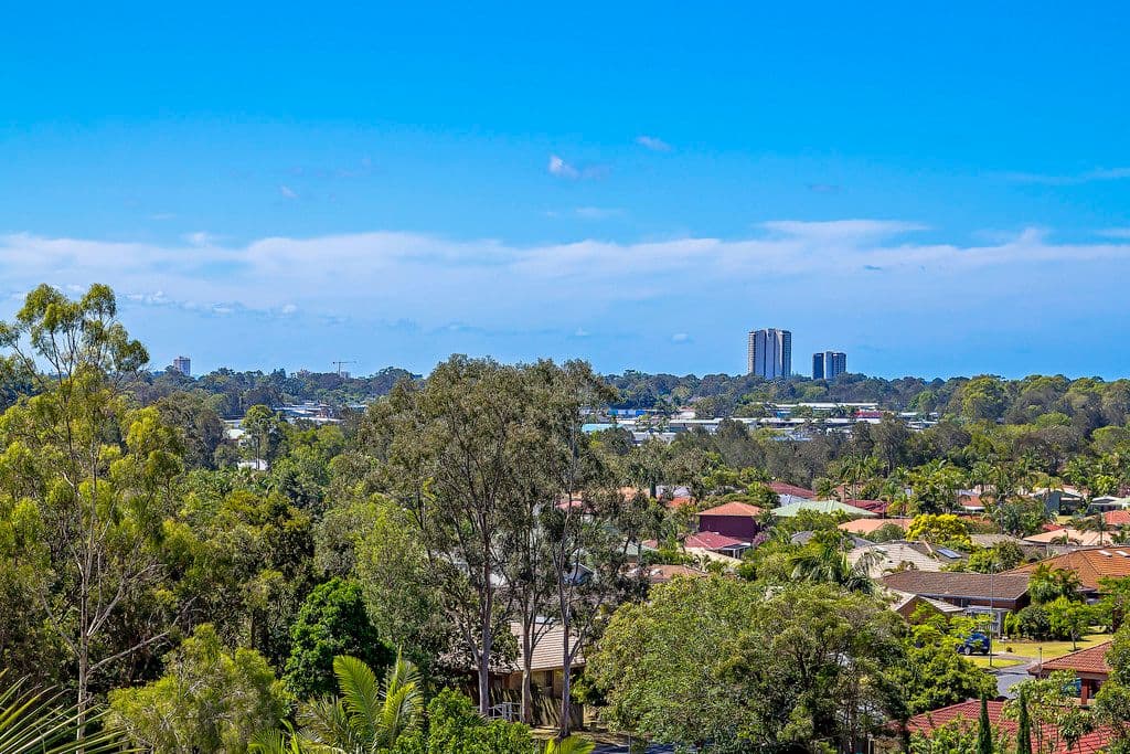 11 Kukulies Court, CURRUMBIN WATERS QLD 4223, Currumbin Waters - Thumbnail 5