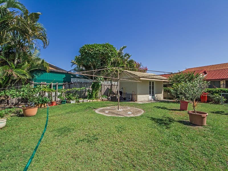 230 Bayview Street, RUNAWAY BAY QLD 4216, Runaway Bay - Thumbnail 3