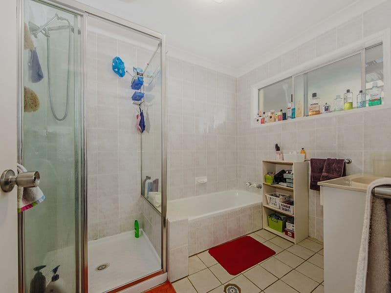 230 Bayview Street, RUNAWAY BAY QLD 4216, Runaway Bay - Thumbnail 5