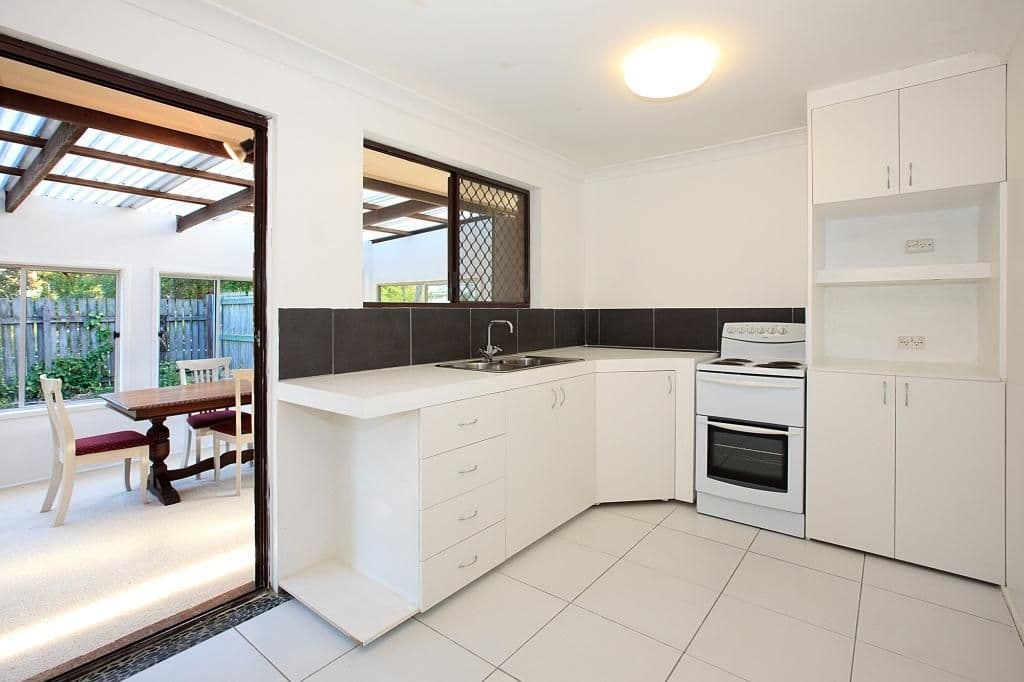 59 Todman Street, CARINA QLD 4152, Carina - Thumbnail 3