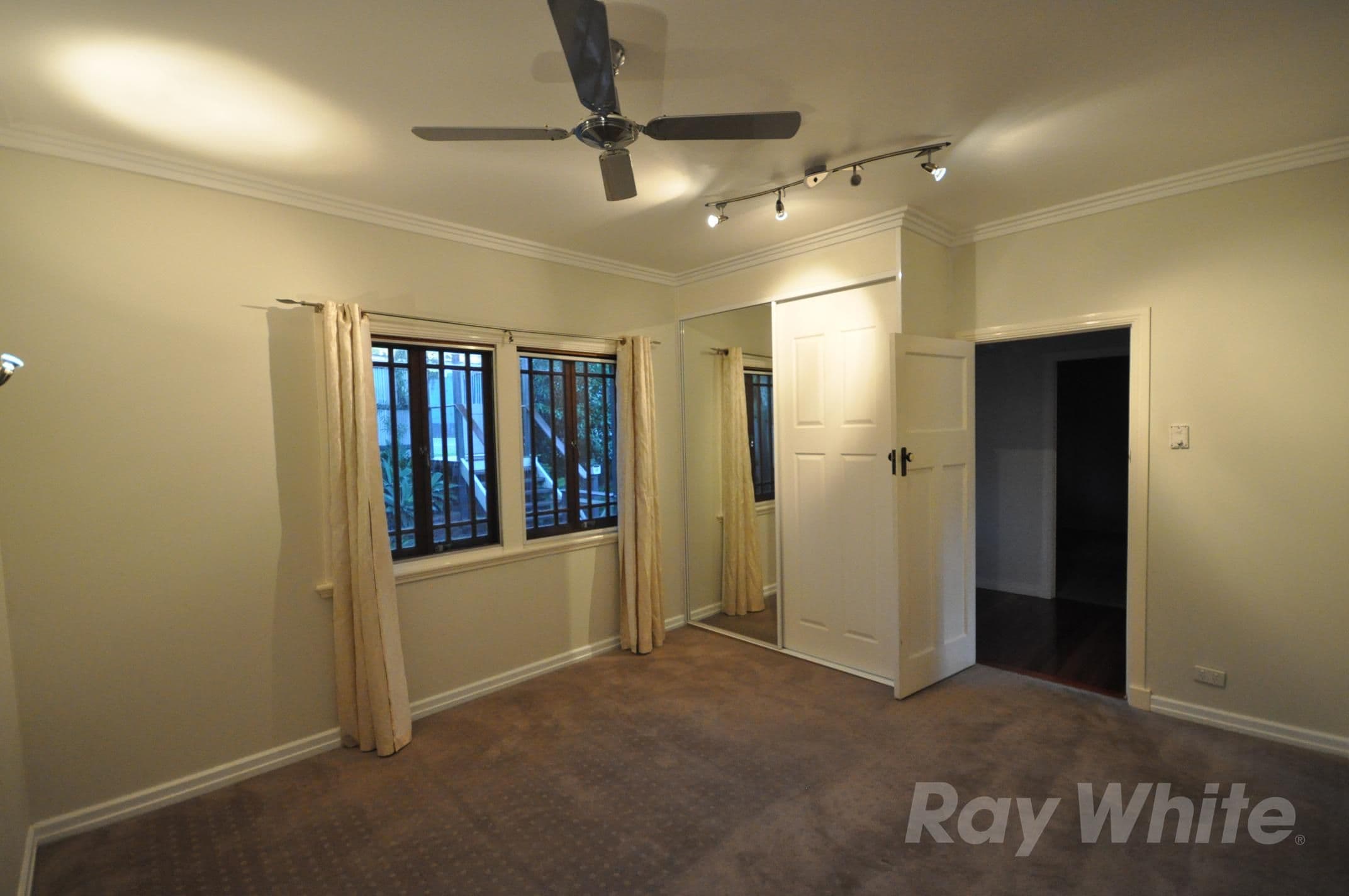 38 Wilston Road, NEWMARKET QLD 4051, Newmarket - Thumbnail 5
