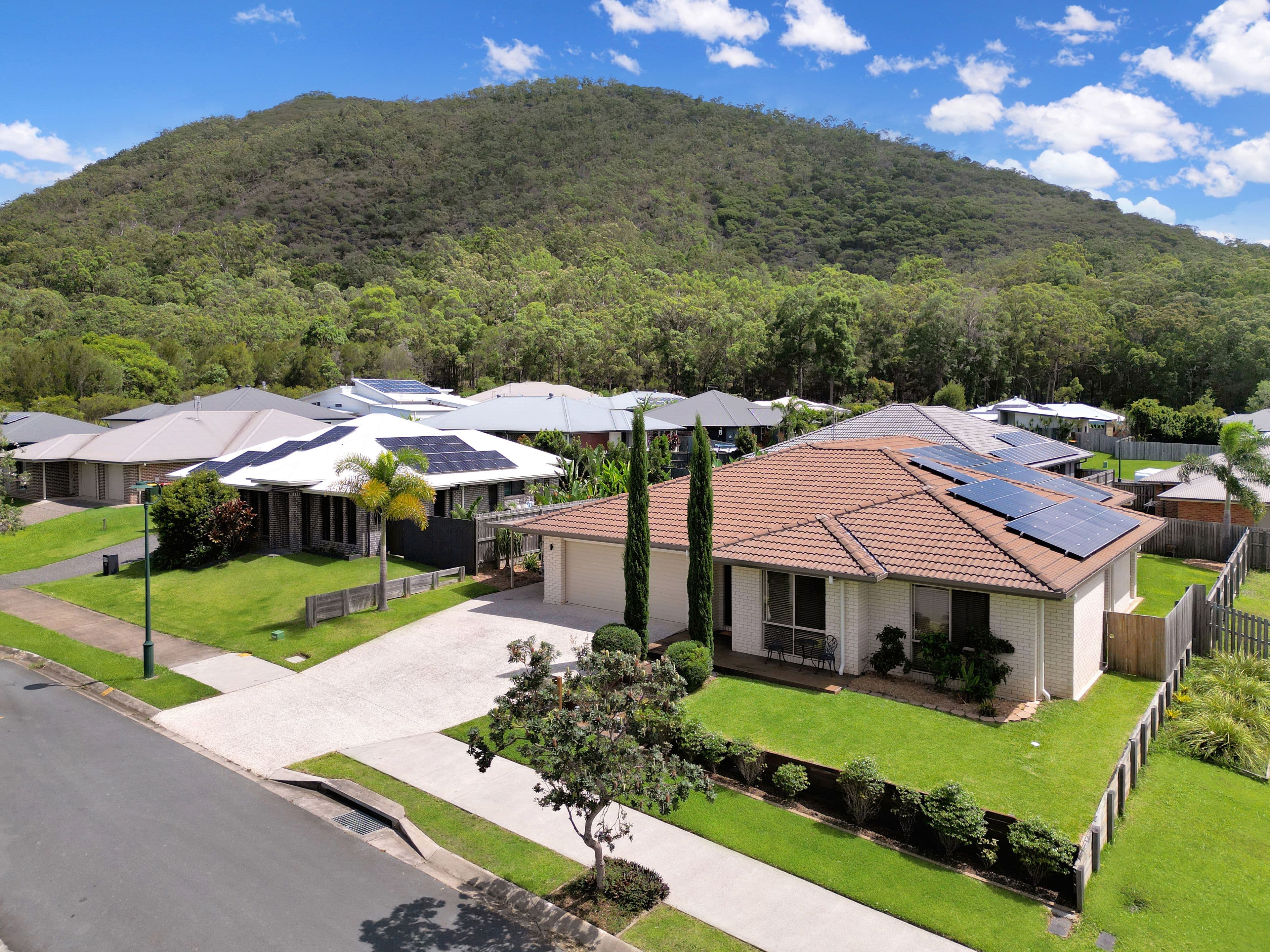 41 Lakefield Crescent, Beerwah QLD 4519, Beerwah - Thumbnail 4