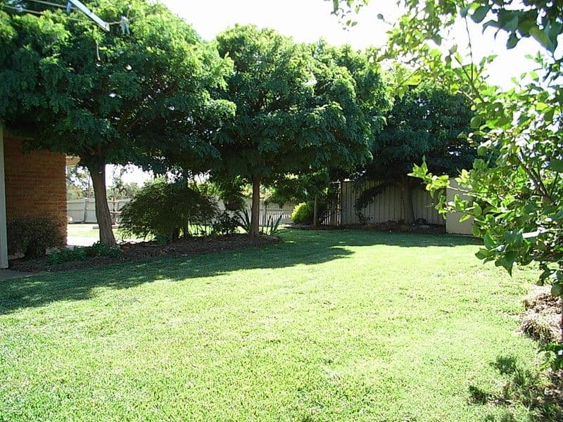 11 Snowden Street, ECHUCA VIC 3564, Echuca - Thumbnail 4