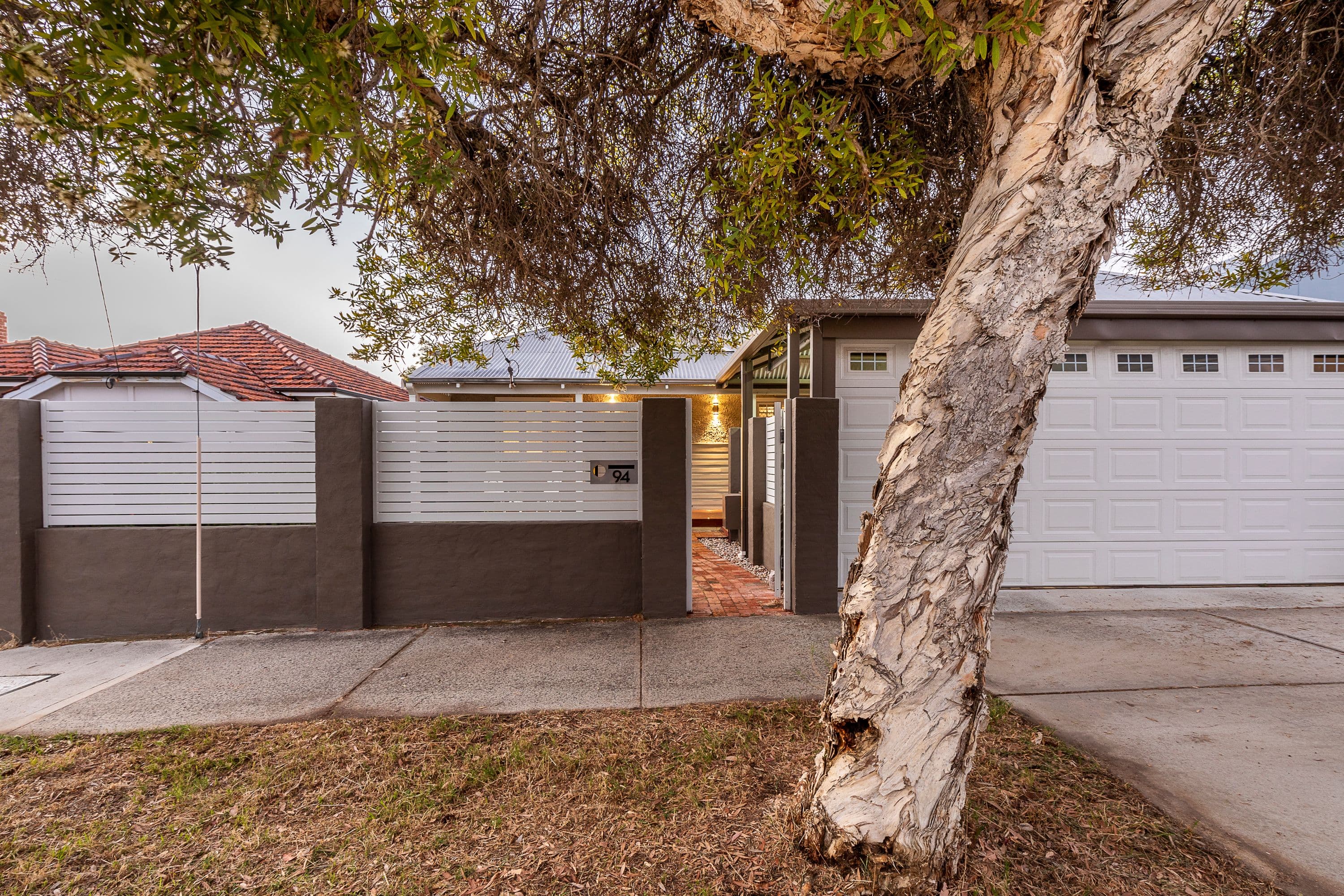 94 Ellesmere Street, Mount Hawthorn WA 6016, Mount Hawthorn - Thumbnail 2