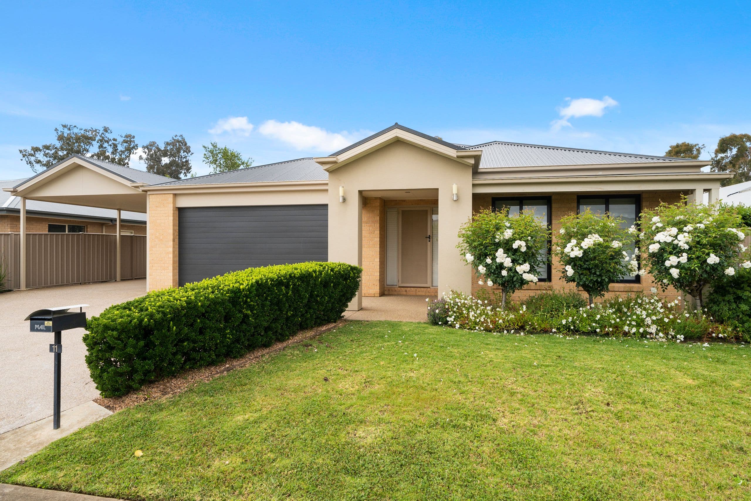 11 Carlyle Street, Benalla VIC 3672, Benalla - Image 1
