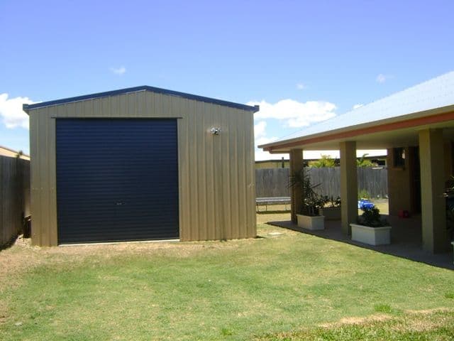 4 Bluewater Court, BUCASIA QLD 4750, Bucasia - Thumbnail 2