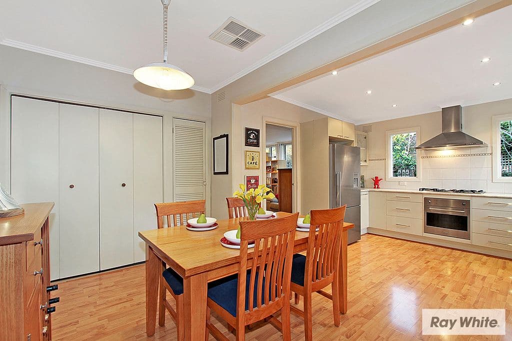 44 FARADAY Road, CROYDON SOUTH VIC 3136, Croydon South - Thumbnail 4