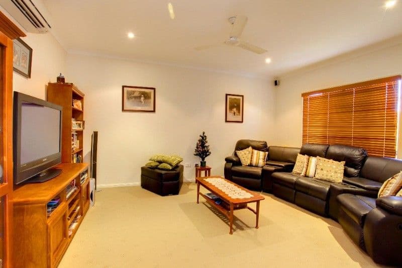 16 Helvellyn Street, BUSHLAND BEACH QLD 4818, Bushland Beach - Thumbnail 6
