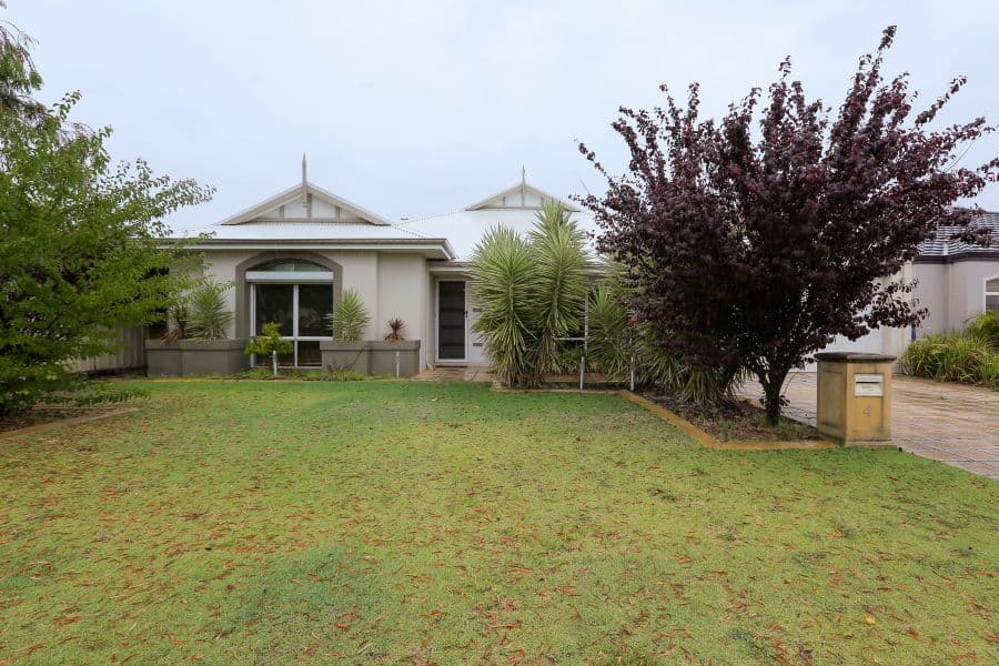4 Tipperary Bend, Canning Vale WA 6155, Canning Vale - Thumbnail 5