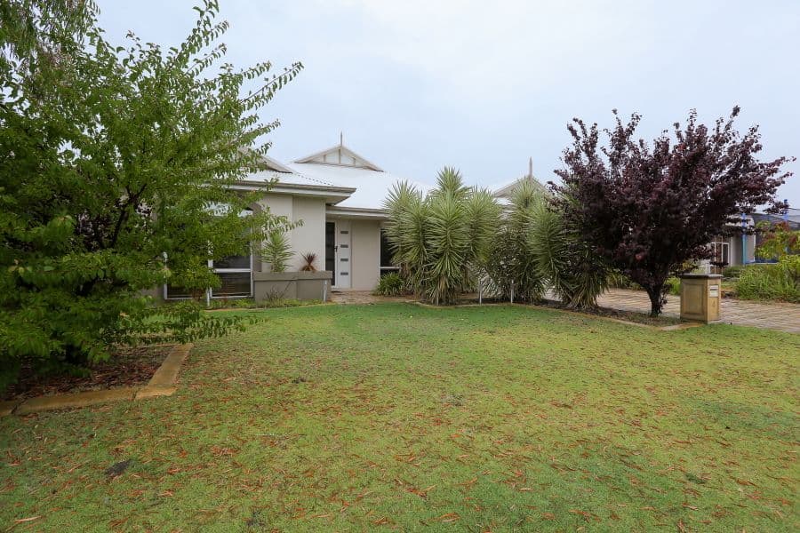 4 Tipperary Bend, Canning Vale WA 6155, Canning Vale - Thumbnail 6