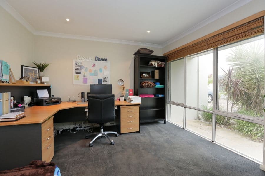4 Tipperary Bend, Canning Vale WA 6155, Canning Vale - Thumbnail 8