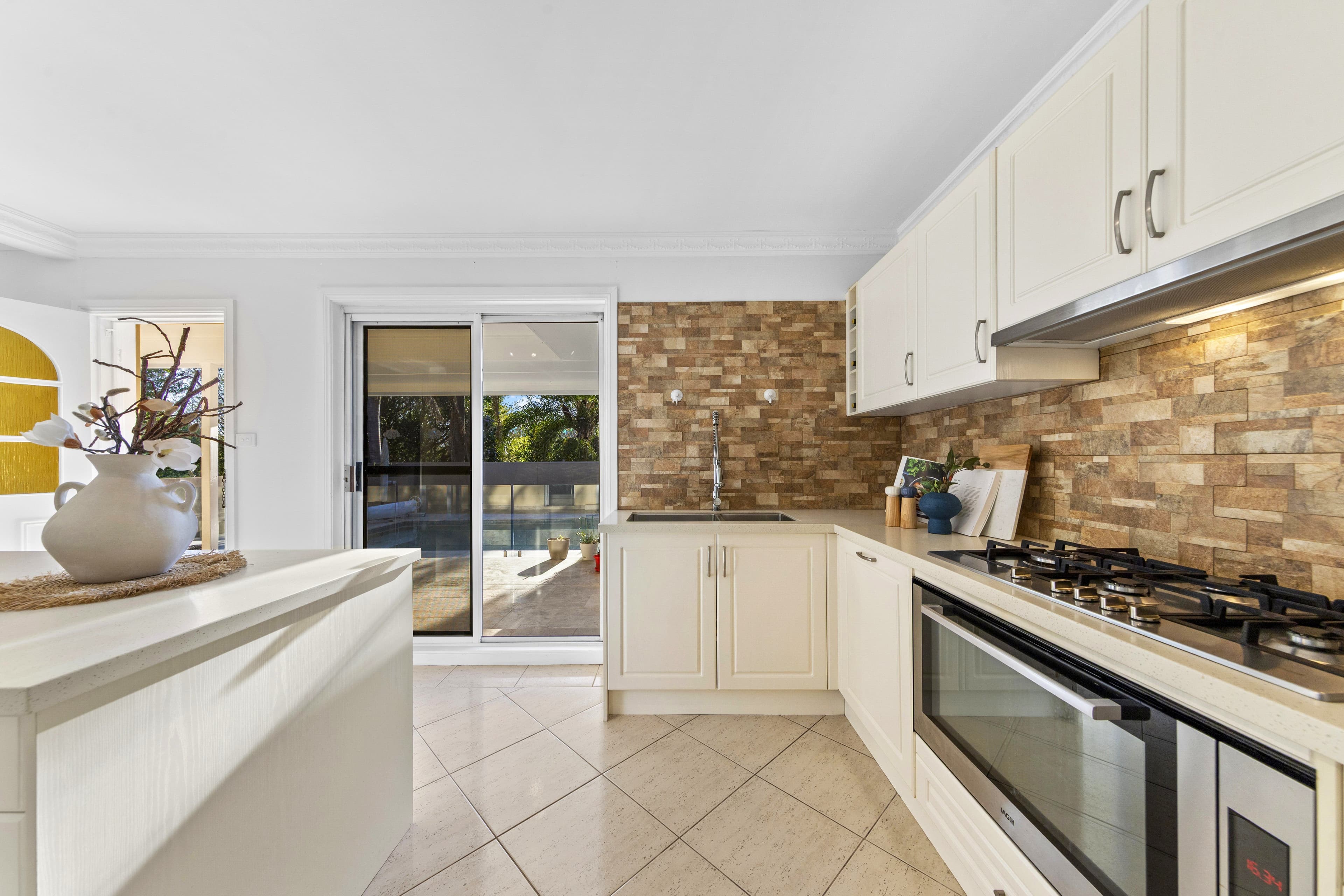 21 Willow Tree Crescent, Belrose NSW 2085, Belrose - Thumbnail 4