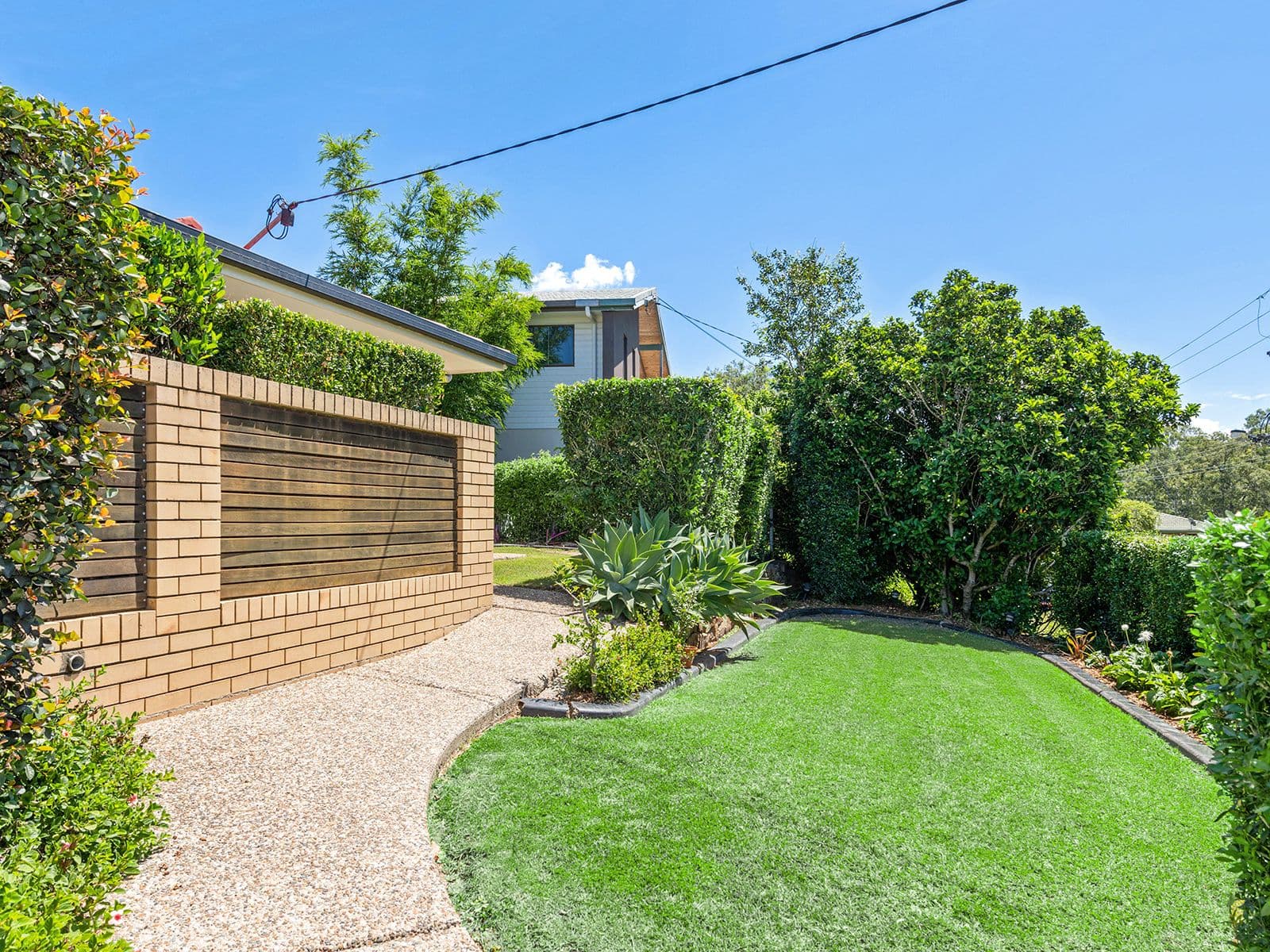 14 Longford Street, Everton Hills QLD 4053, Everton Hills - Thumbnail 2