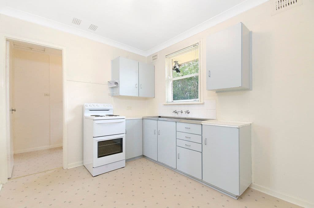 8 Goondah Avenue, KOONAWARRA NSW 2530, Koonawarra - Thumbnail 3