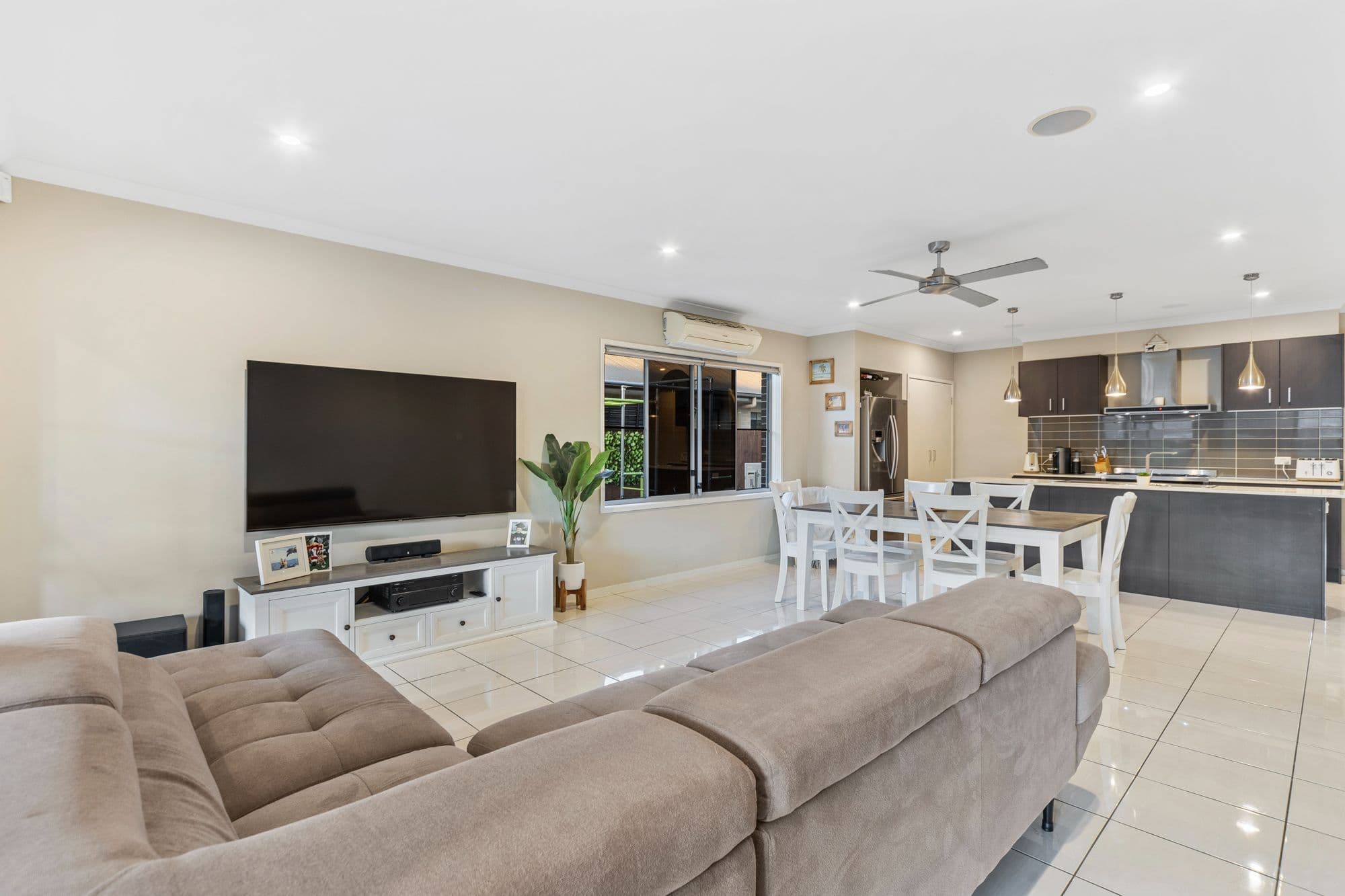 1 Nullarbor Circuit, North Lakes QLD 4509, North Lakes - Thumbnail 4
