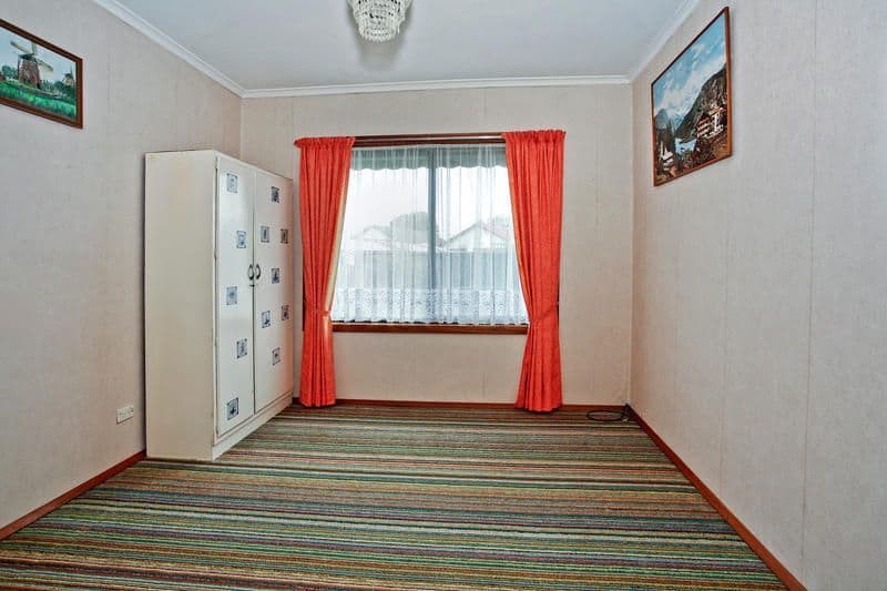 33 Bacchus Marsh Road, CORIO VIC 3214, Corio - Thumbnail 6