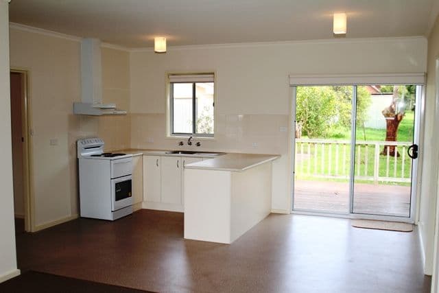 24 Seascape Avenue, COWES VIC 3922, Cowes - Thumbnail 3