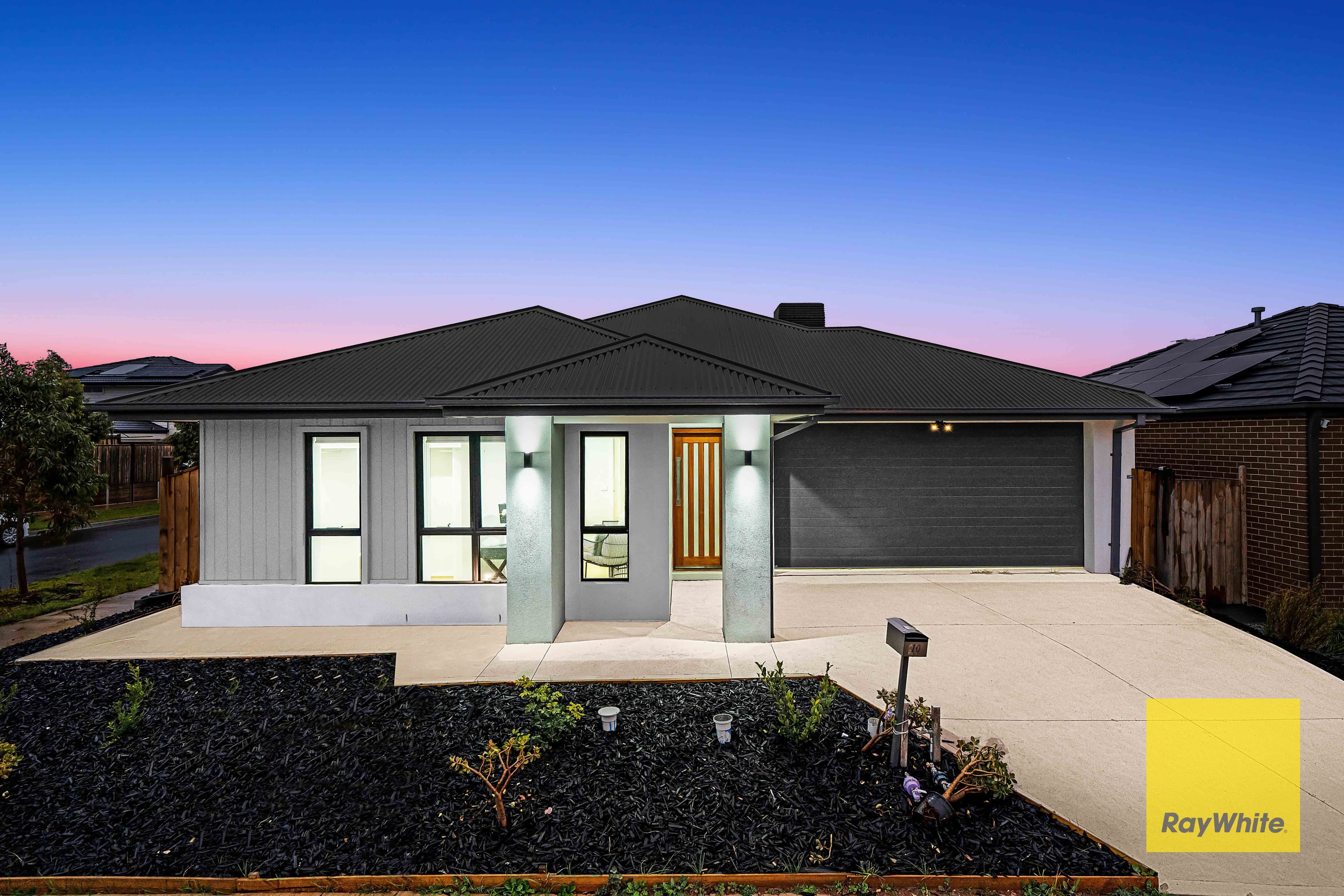 10 Bulbine Street, Tarneit VIC 3029, Tarneit - Image 1