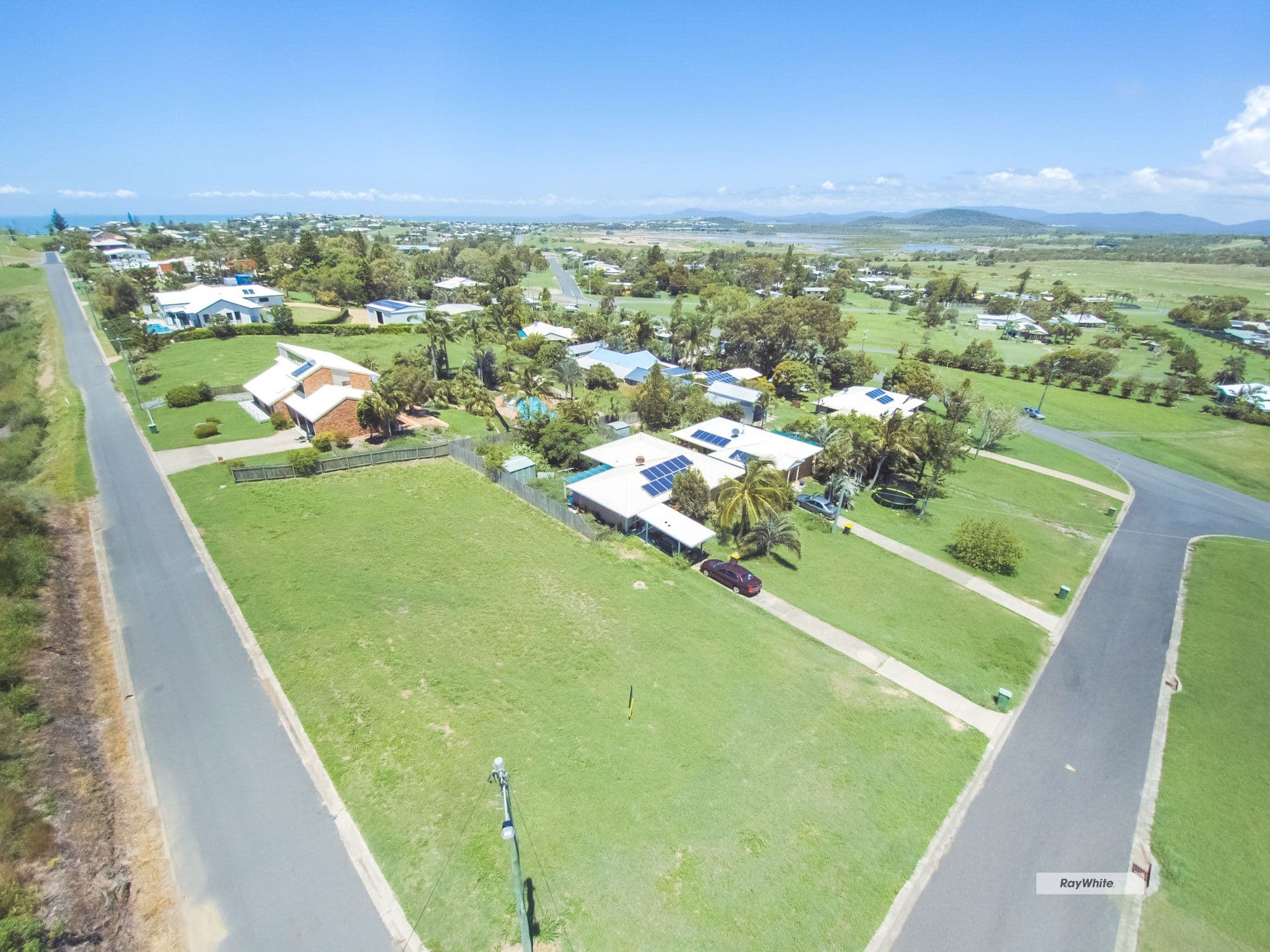 36 Pears Street, Emu Park QLD 4710, Emu Park - Thumbnail 4