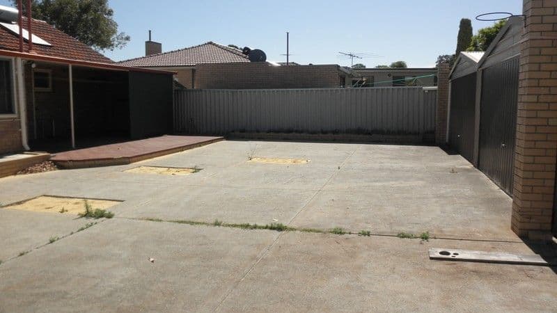 10 Roebuck Street, INNALOO WA 6018, Innaloo - Thumbnail 4