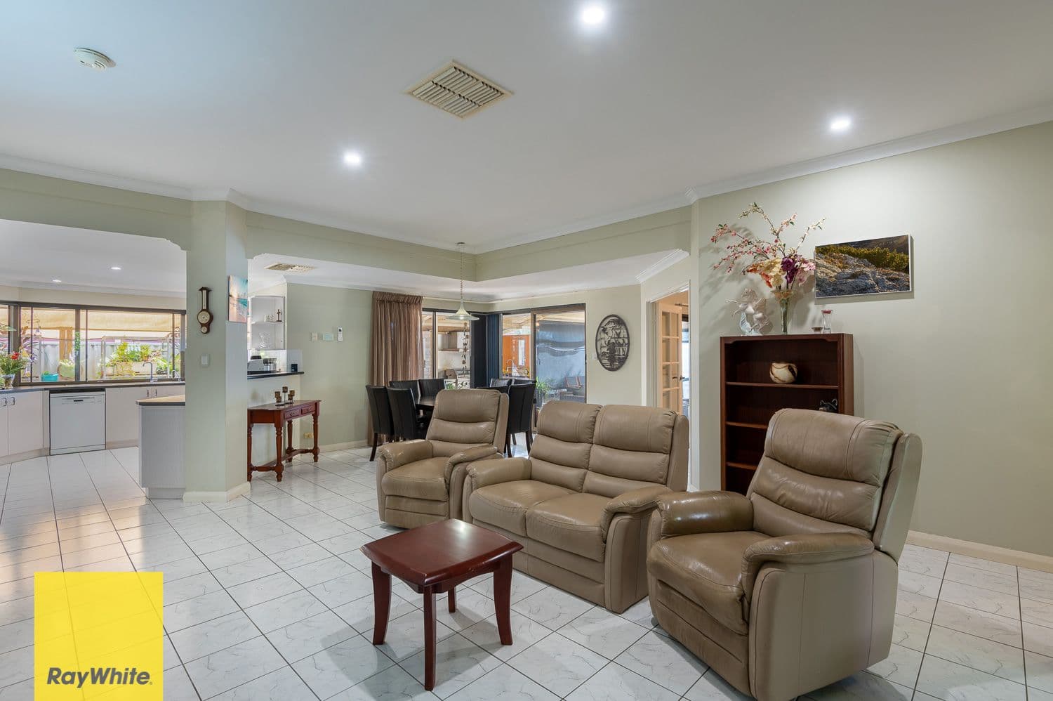 36 Hillcrest Road, Alexander Heights WA 6064, Alexander Heights - Thumbnail 8