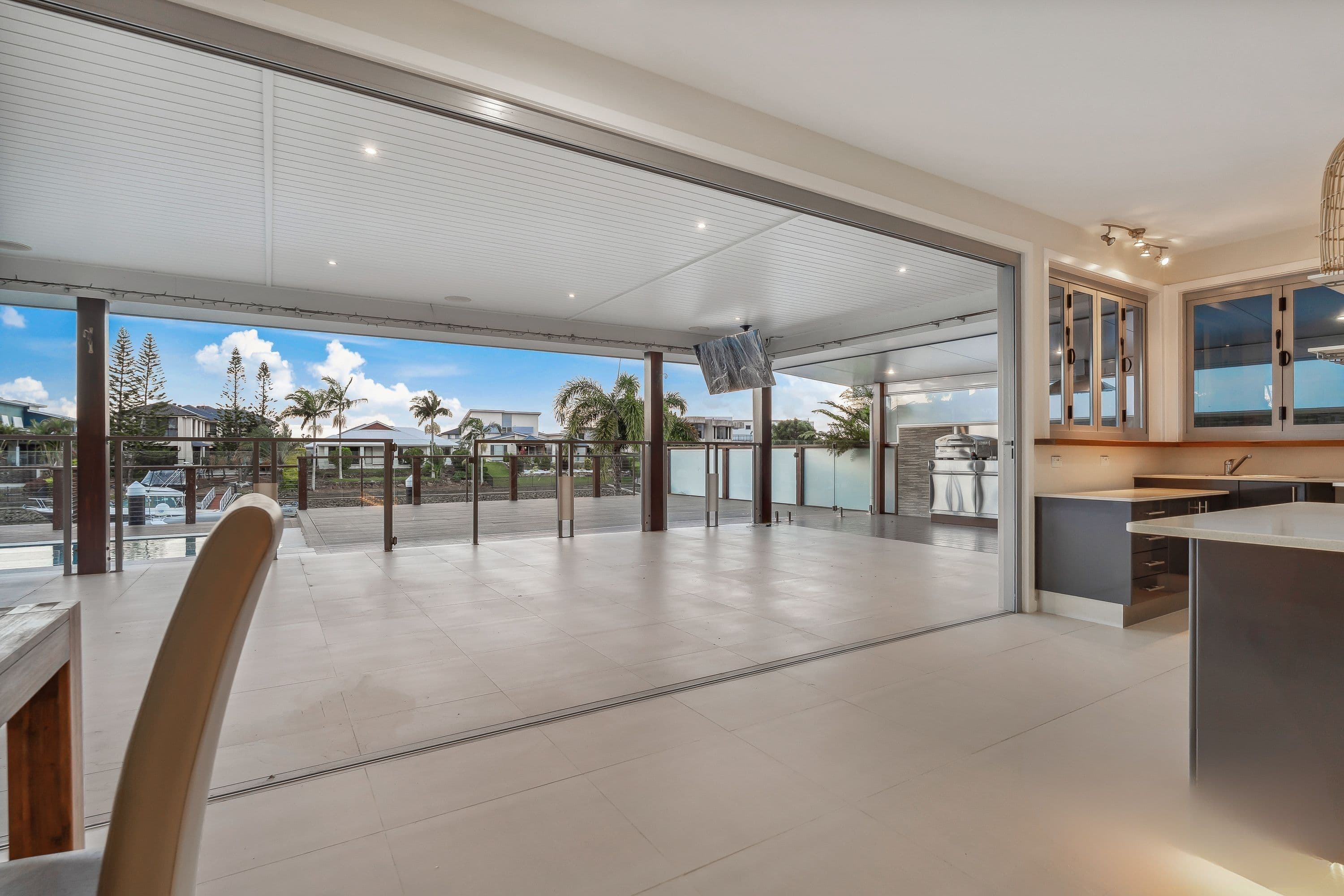 41 Ferrymans Court, Helensvale QLD 4212, Helensvale - Thumbnail 7