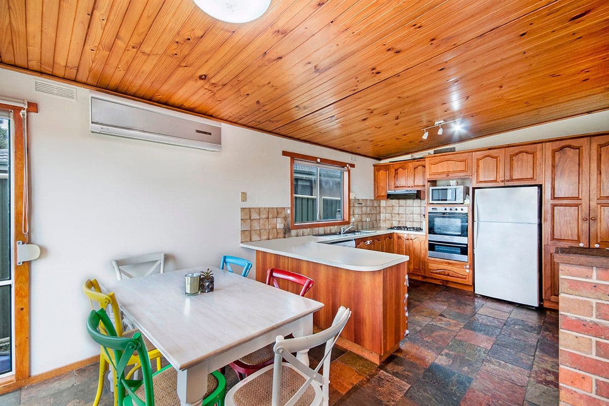 6 Granter Street, Warrnambool VIC 3280, Warrnambool - Thumbnail 3