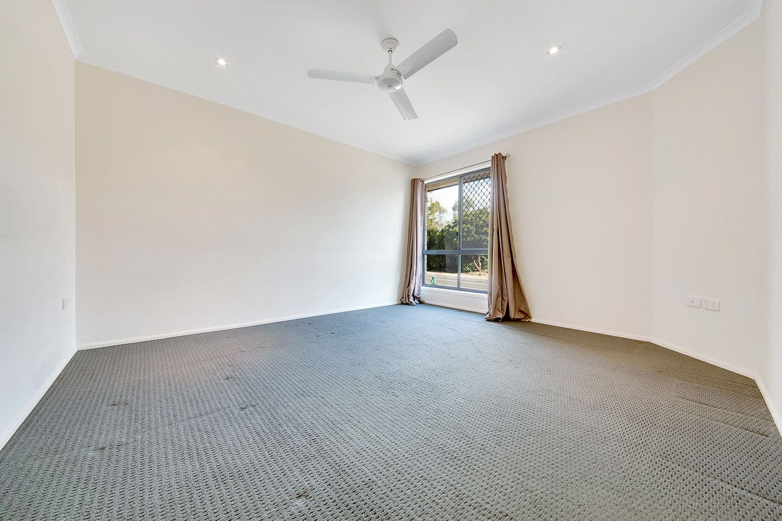 48 Witney Street, Telina QLD 4680, Telina - Thumbnail 4