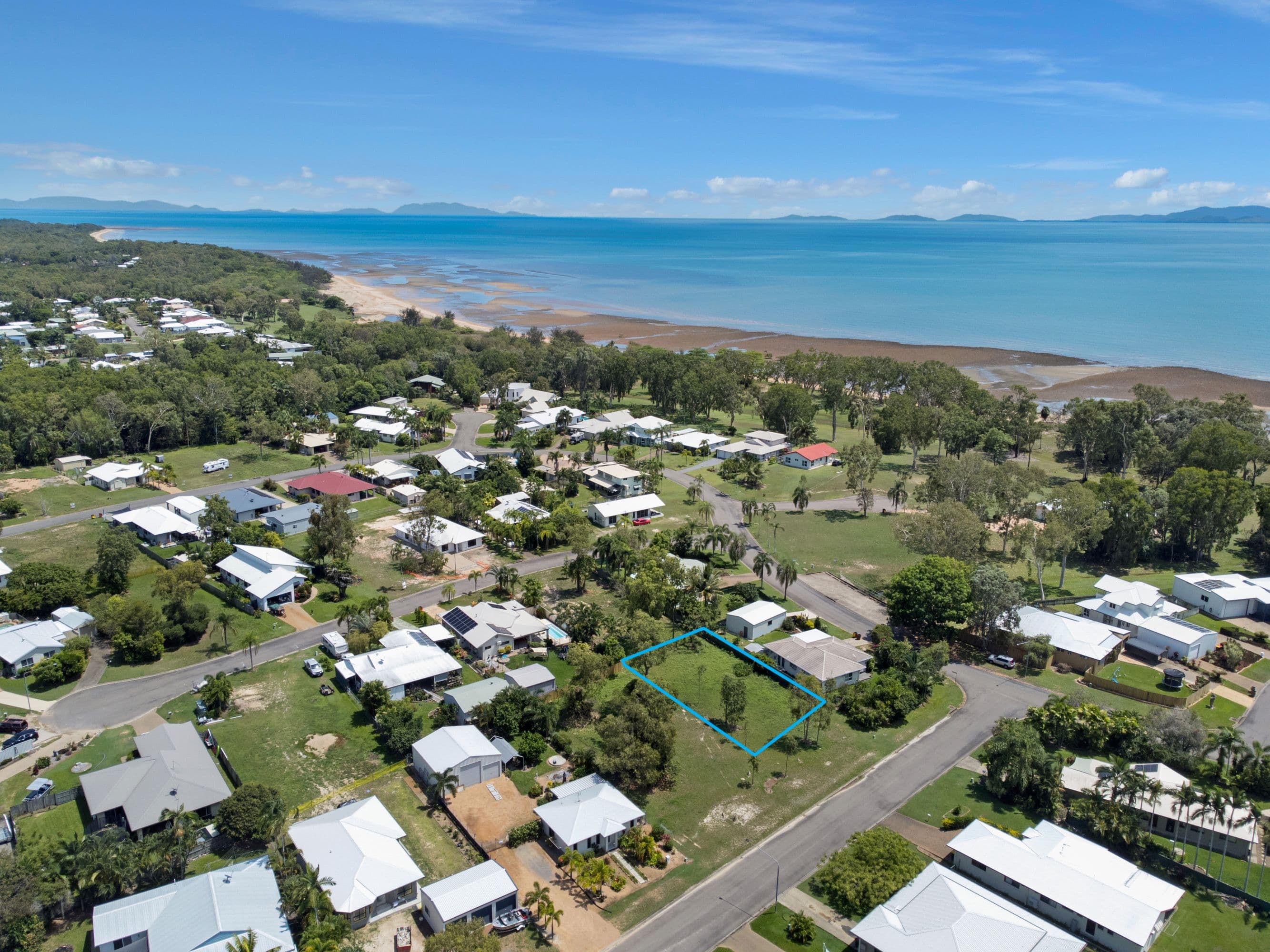 13 Turnberry Court, Balgal Beach QLD 4816, Balgal Beach - Thumbnail 4