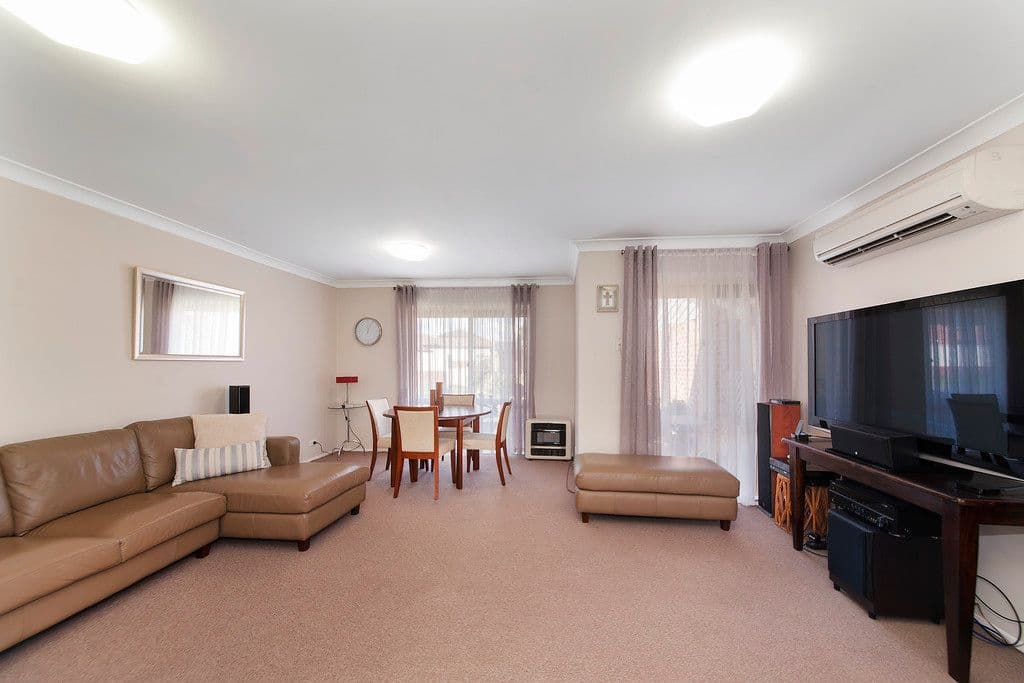 76 Flinders Crescent, HINCHINBROOK NSW 2168, Hinchinbrook - Thumbnail 3