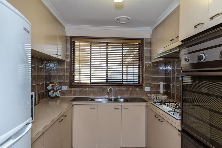 53 Concord Circuit, ALBANVALE VIC 3021, Albanvale - Thumbnail 3