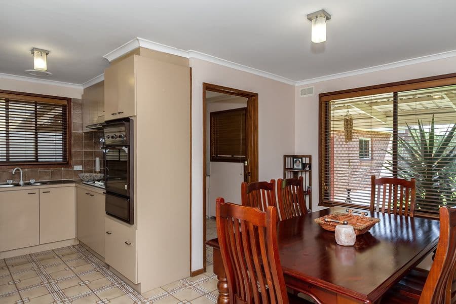 53 Concord Circuit, ALBANVALE VIC 3021, Albanvale - Thumbnail 4