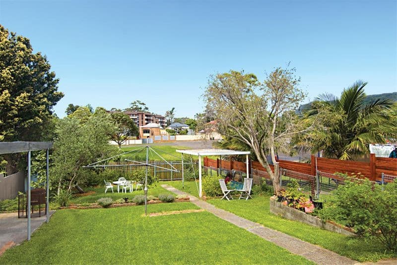 20 Russell Street, WOONONA NSW 2517, Woonona - Thumbnail 2