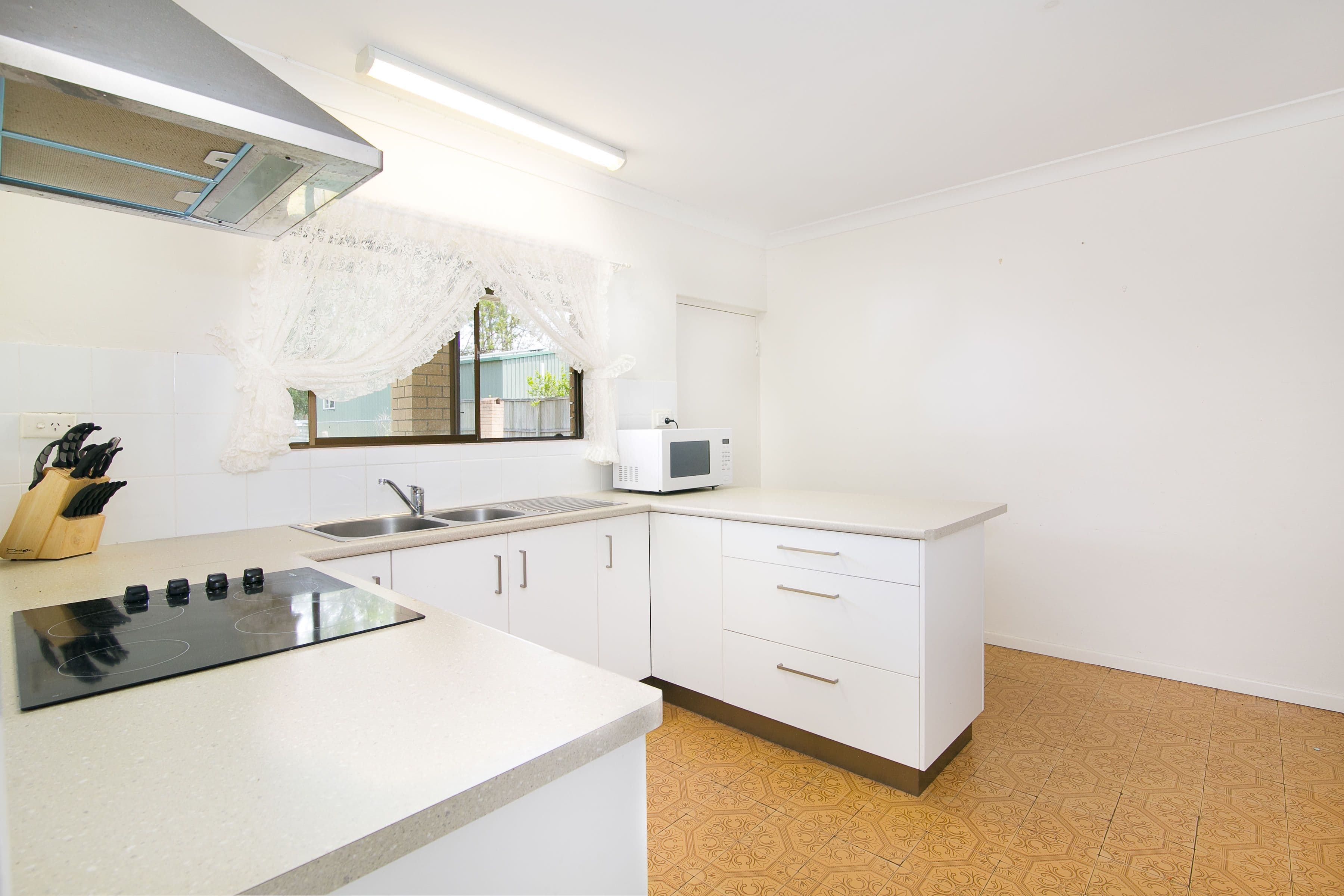 19 Langley Road, Camira QLD 4300, Camira - Thumbnail 4
