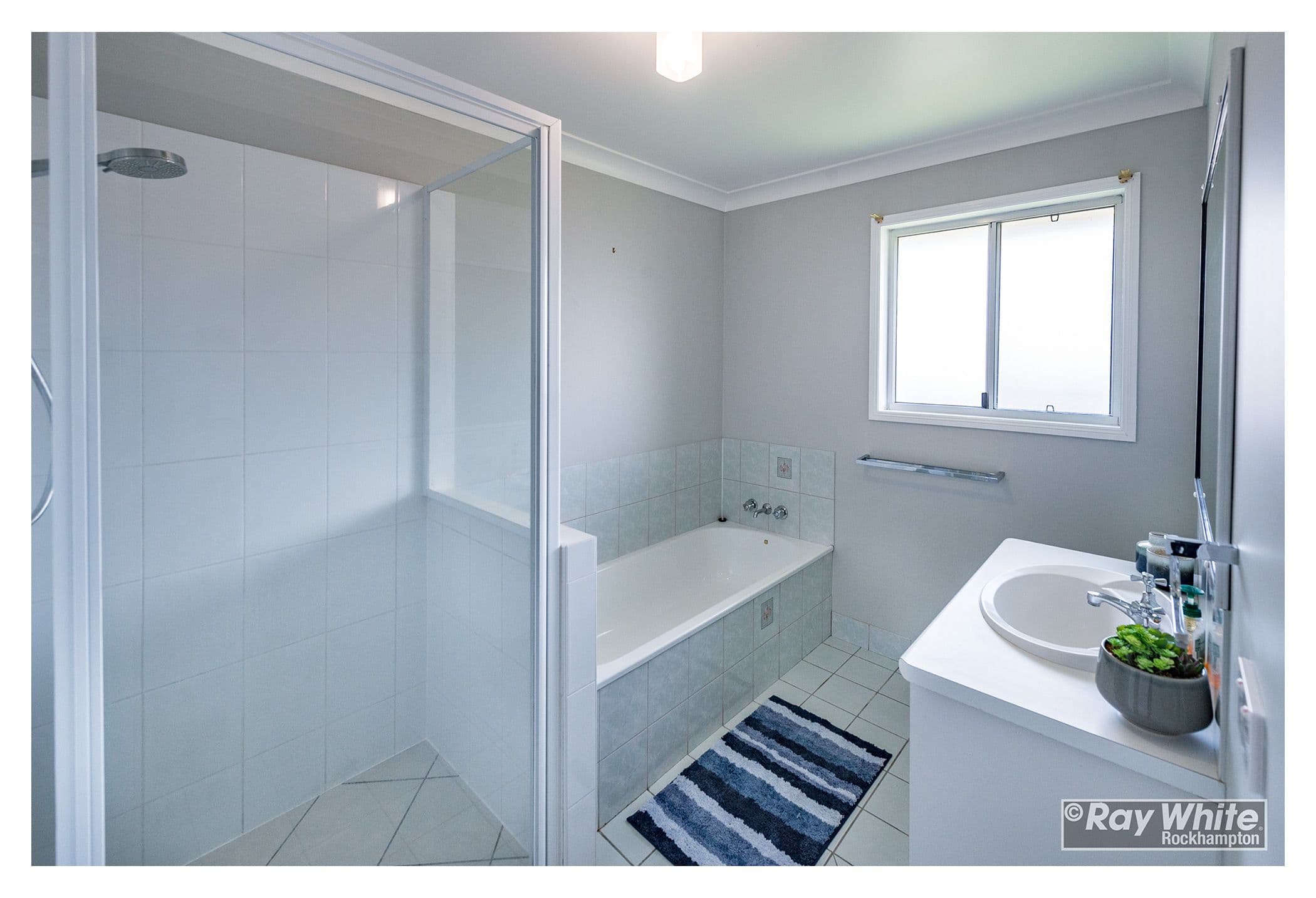 6 Lauga Street, Park Avenue QLD 4701, Park Avenue - Thumbnail 3