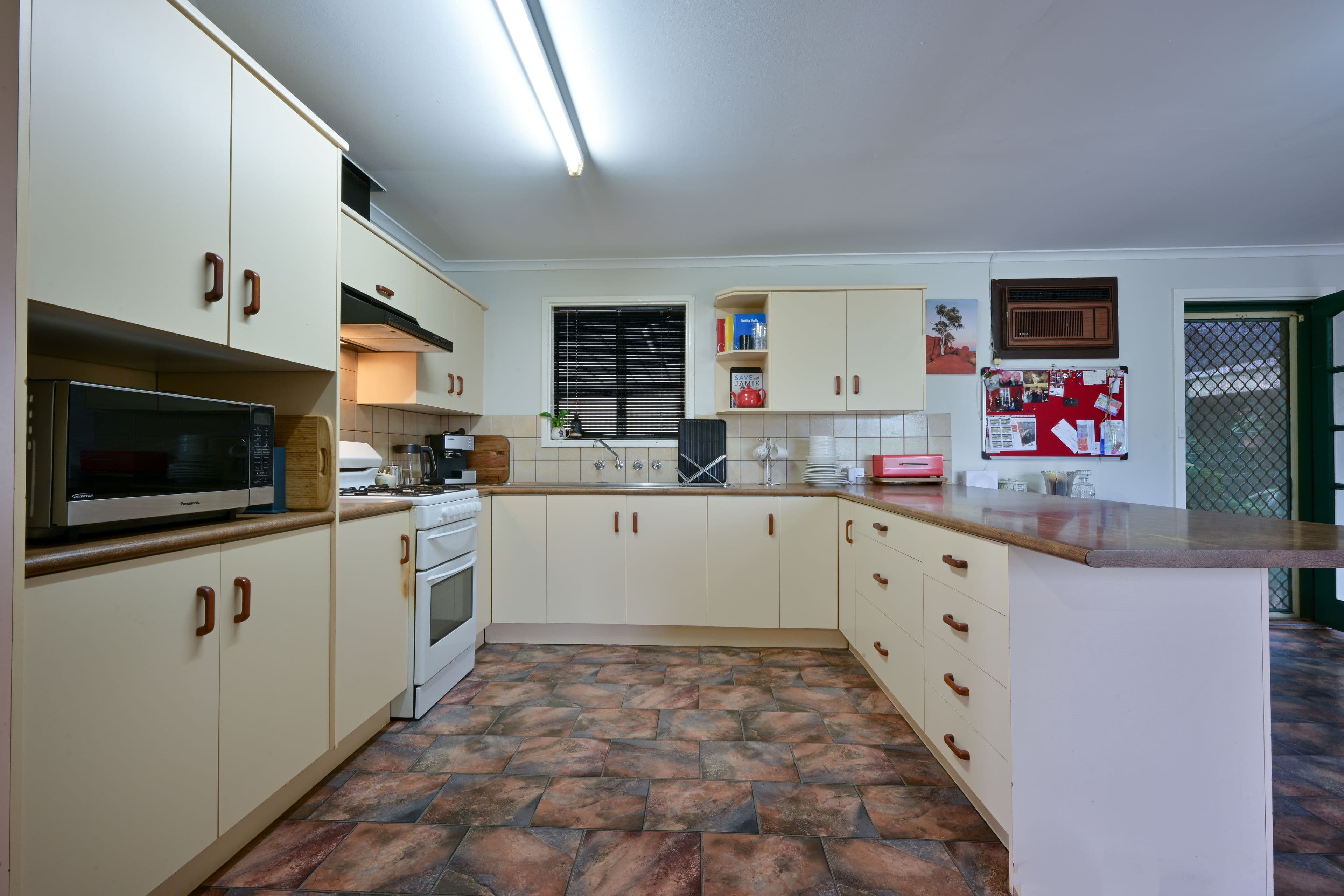 24 Harrison Close, Whyalla Jenkins SA 5609, Whyalla Jenkins - Thumbnail 4