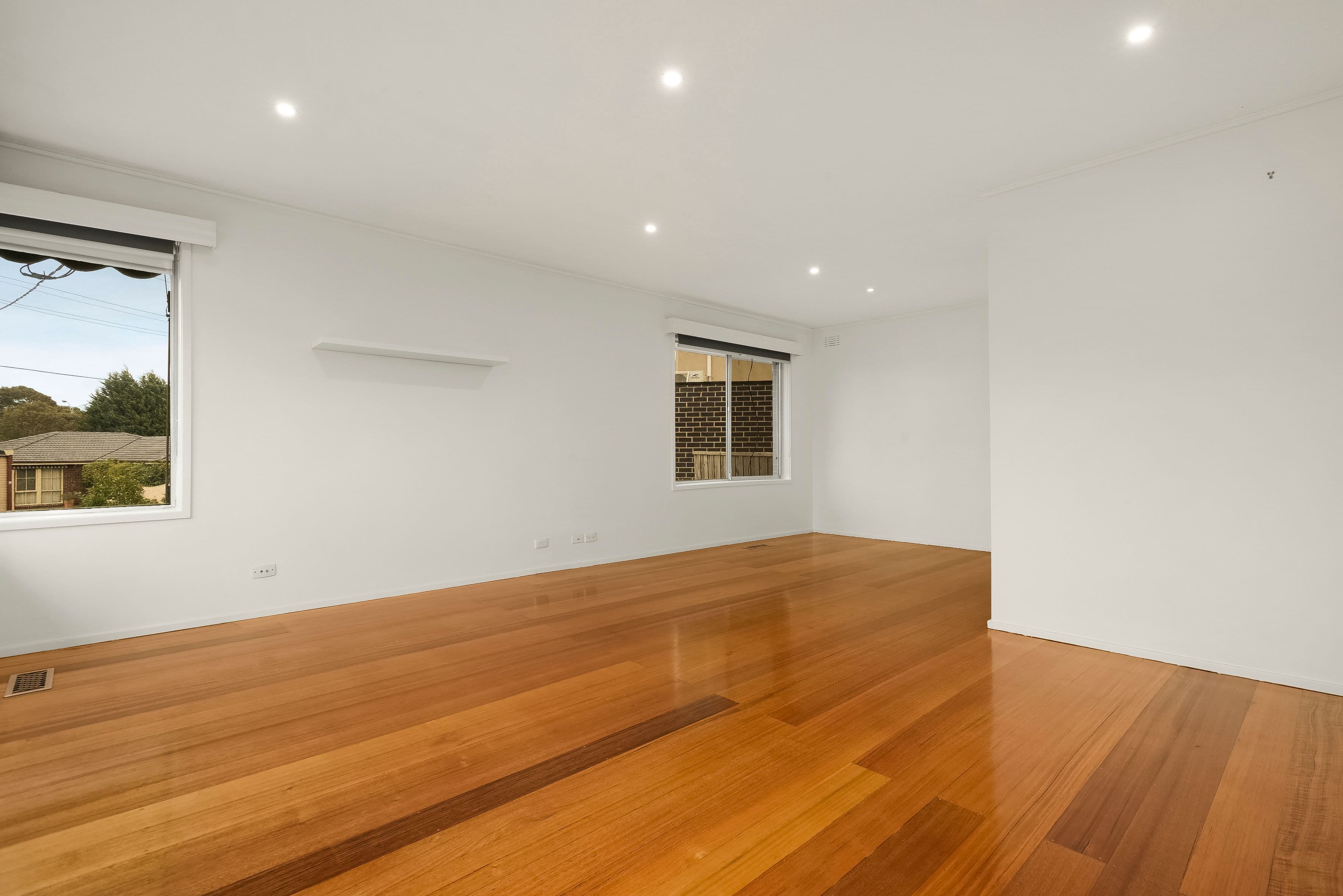 98 Windella Crescent, Glen Waverley VIC 3150, Glen Waverley - Thumbnail 3