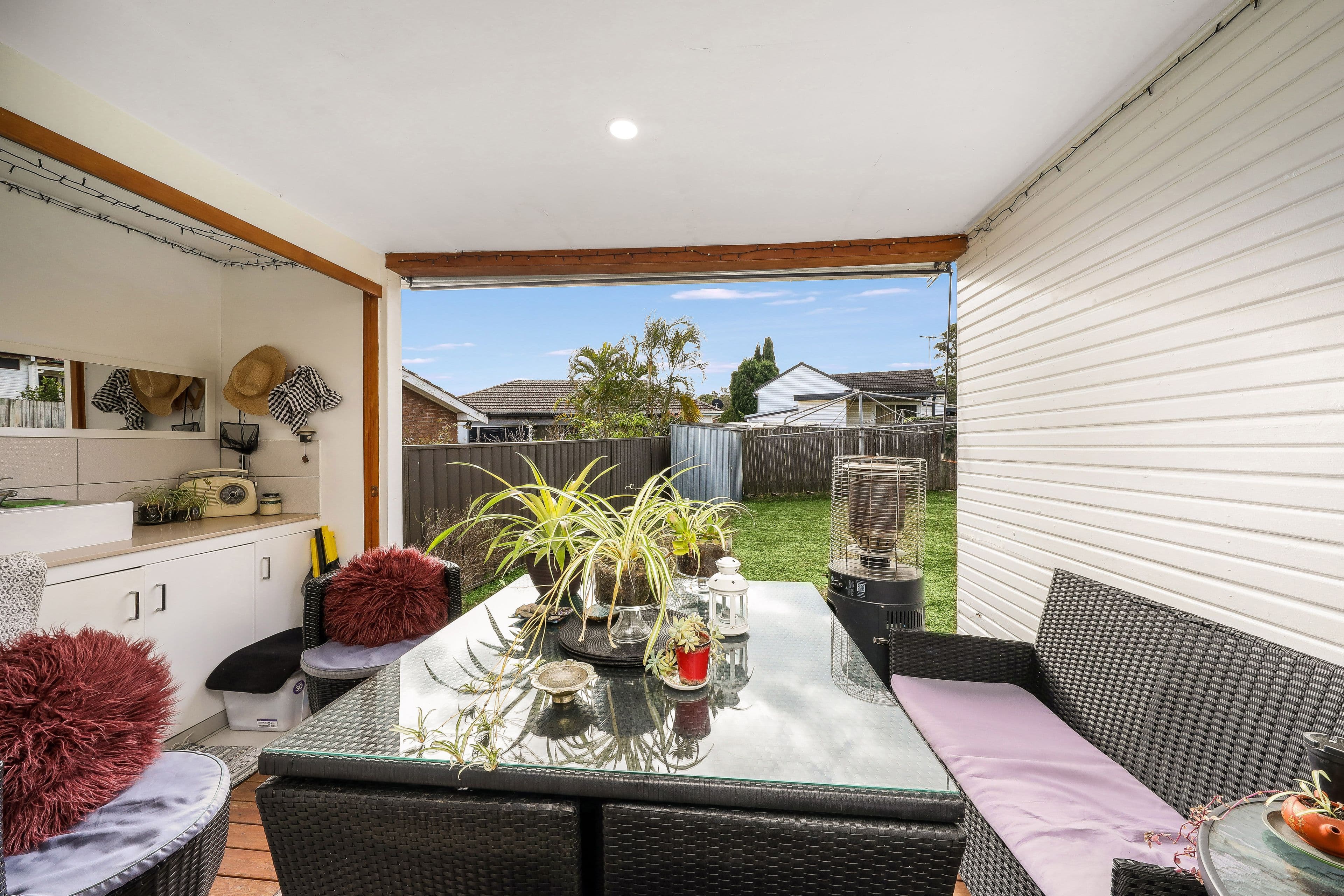4 Pineview Avenue, Roselands NSW 2196, Roselands - Thumbnail 7