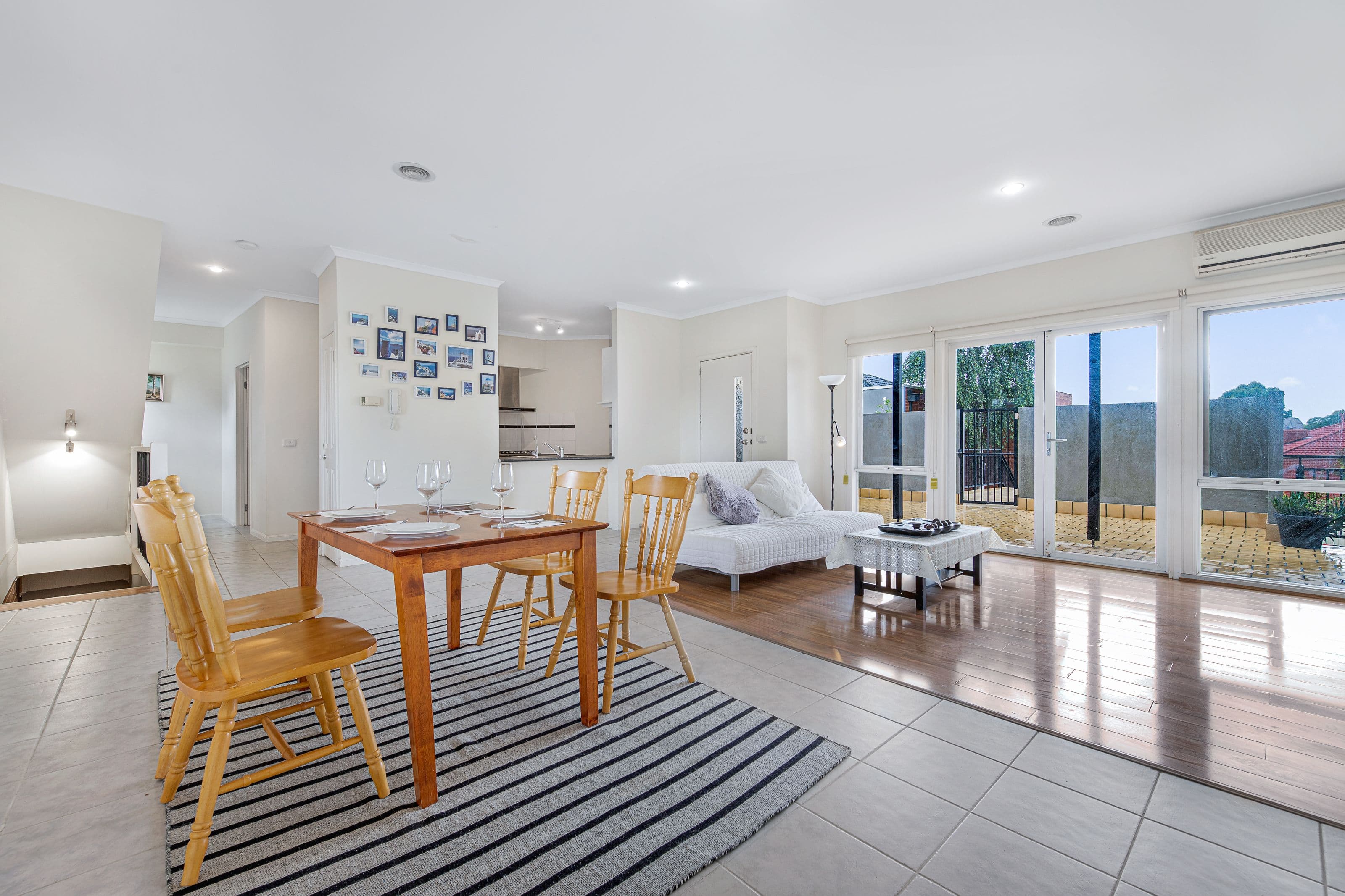 22 Tulloch Grove, Glen Waverley VIC 3150, Glen Waverley - Image 1
